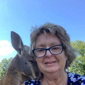 Meet your Posher, Christine